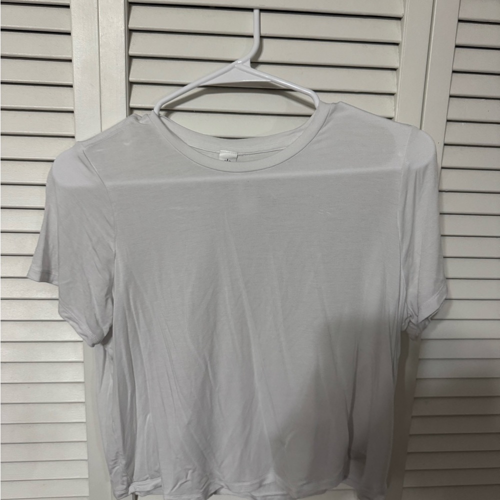 Alo Classic White Women's Top